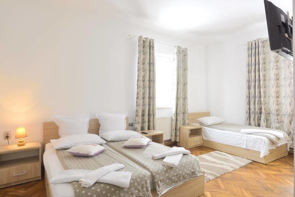 Pension Verona Centru Cluj-Napoca Eksteriør billede