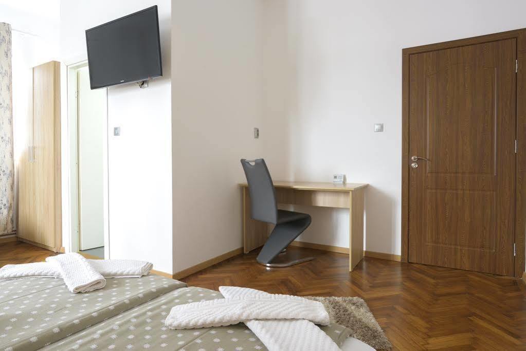 Pension Verona Centru Cluj-Napoca Eksteriør billede